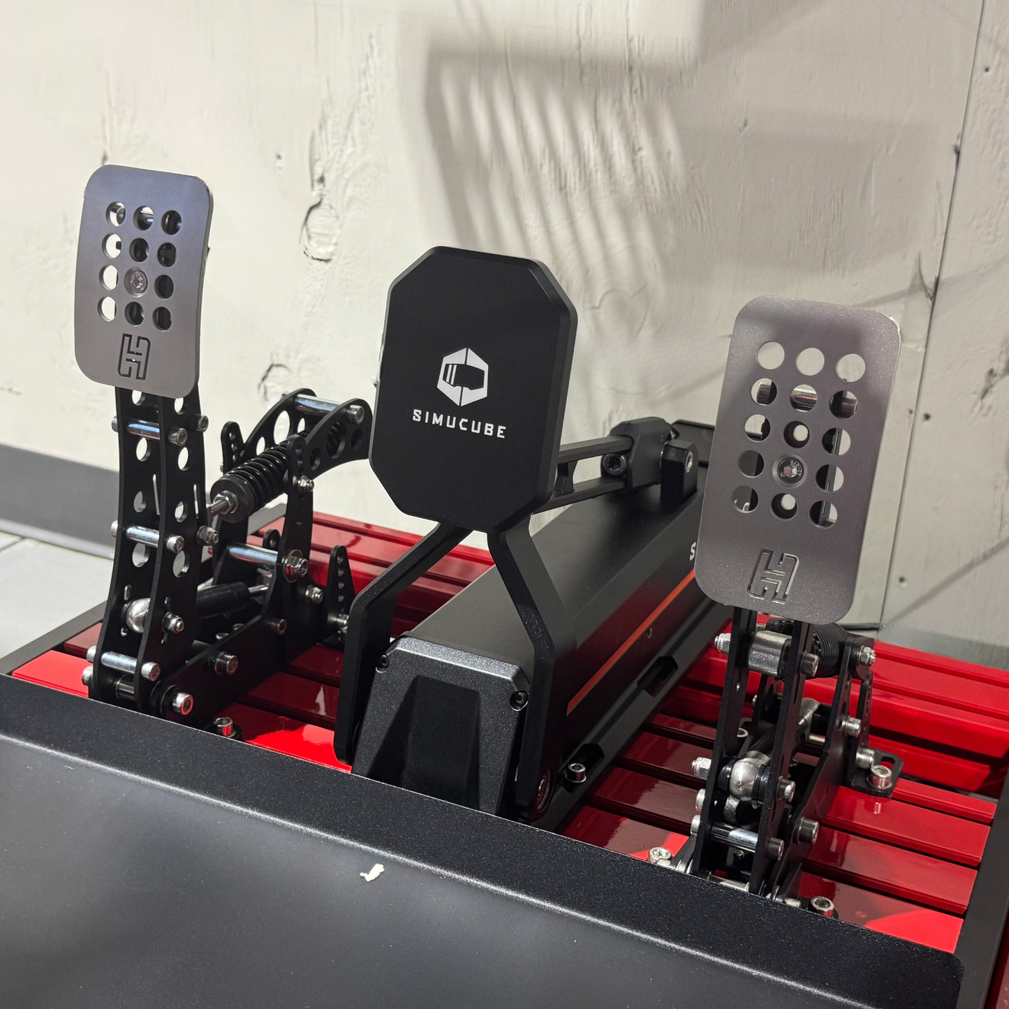 Legend Turnkey Racing Simulator