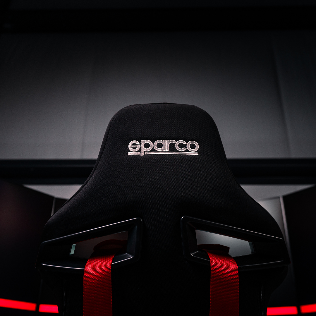 Legend Turnkey Racing Simulator